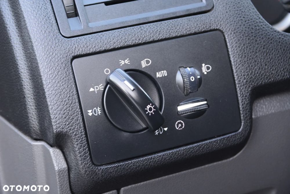Ford Kuga 2.0 TDCi Titanium - 29