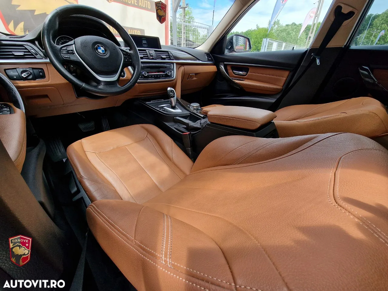 BMW Seria 3 318d Touring Aut. Luxury Line - 15