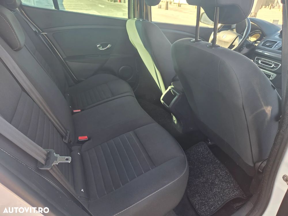 Renault Megane ENERGY dCi 110 LIMITED - 9