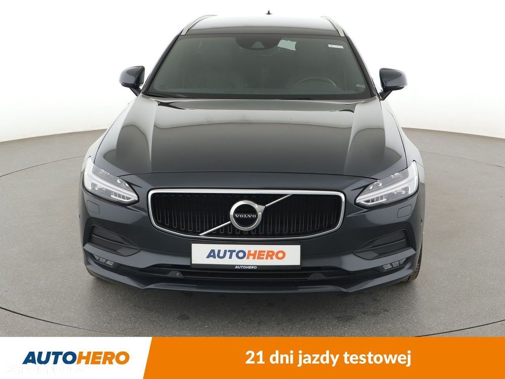 Volvo V90 D4 Momentum - 9