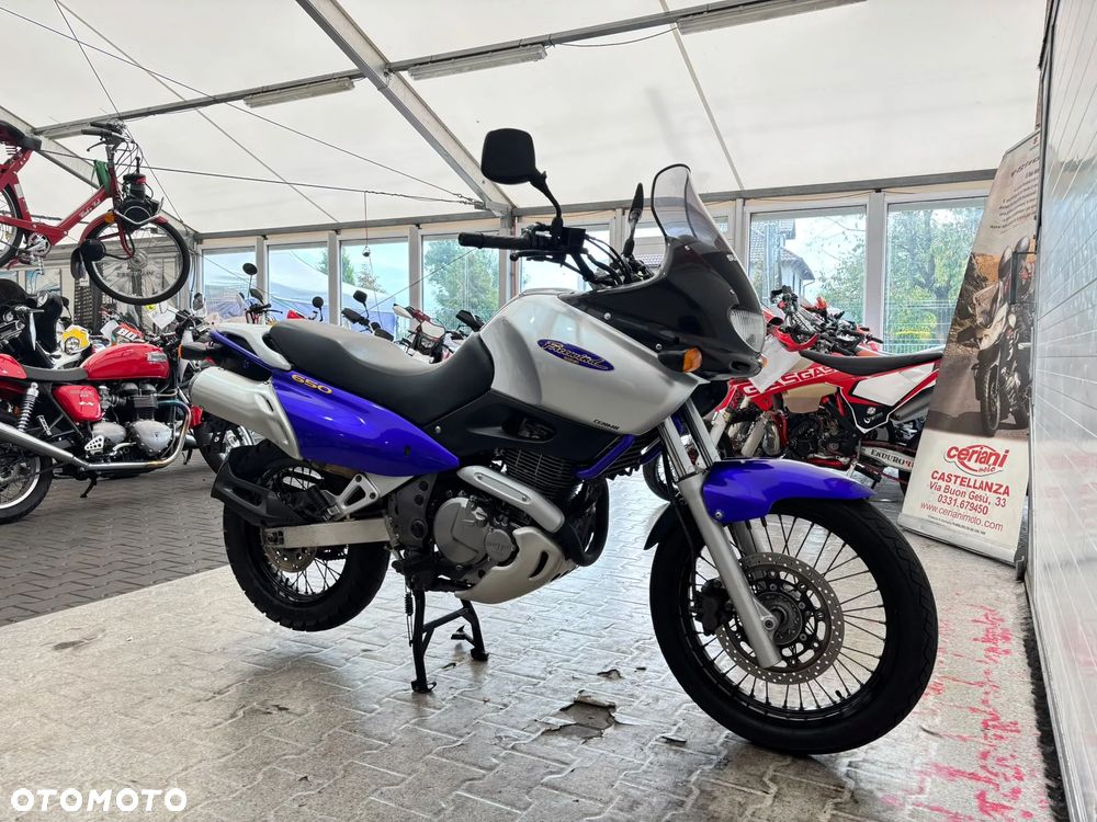 Aprilia Pegaso - 25