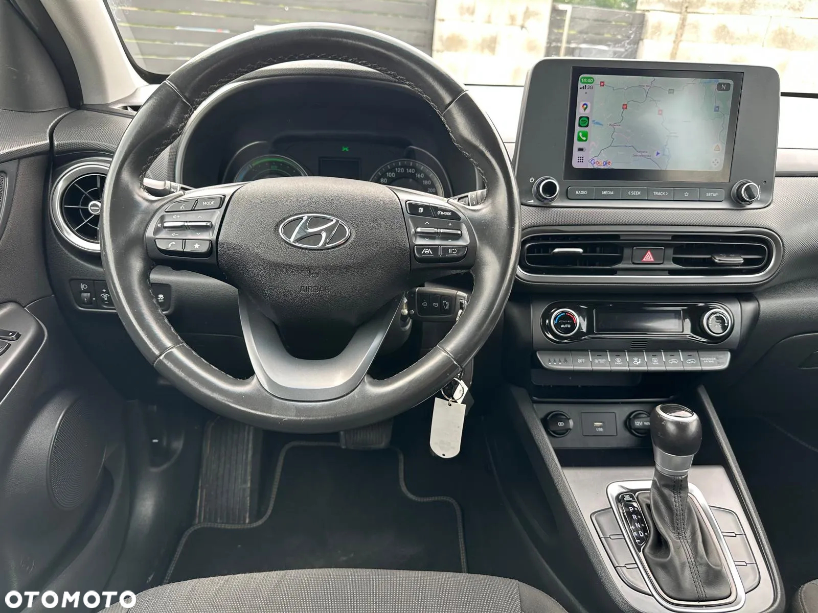 Hyundai Kona - 12