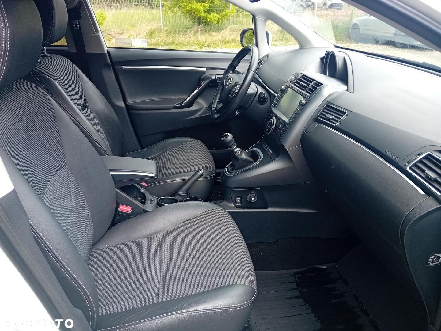 Toyota Verso 1.8 Prestige EU6 - 8