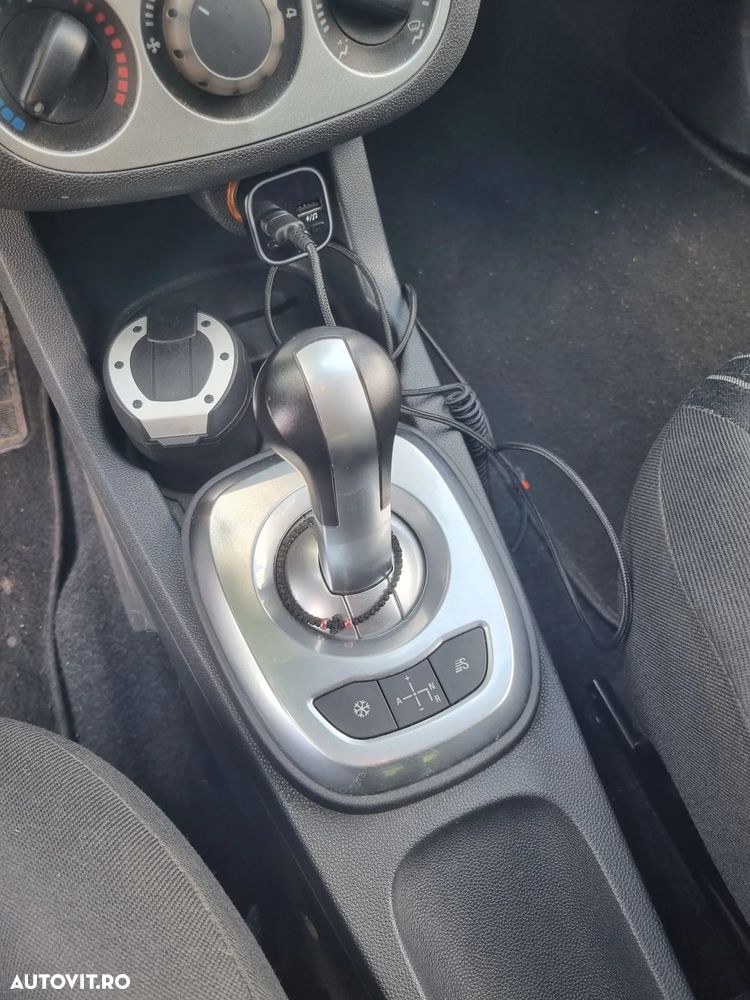 Opel Corsa 1.2i Easytronic Enjoy - 12