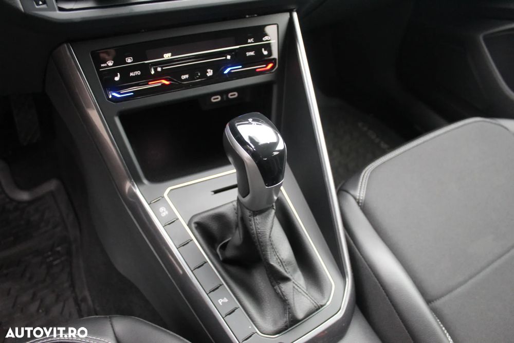 Volkswagen Taigo - 14