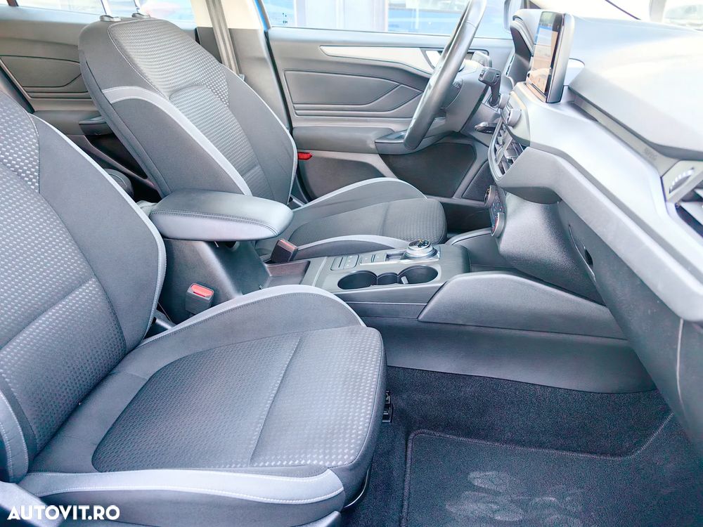 Ford Focus 1.5 EcoBlue Active Business - 19