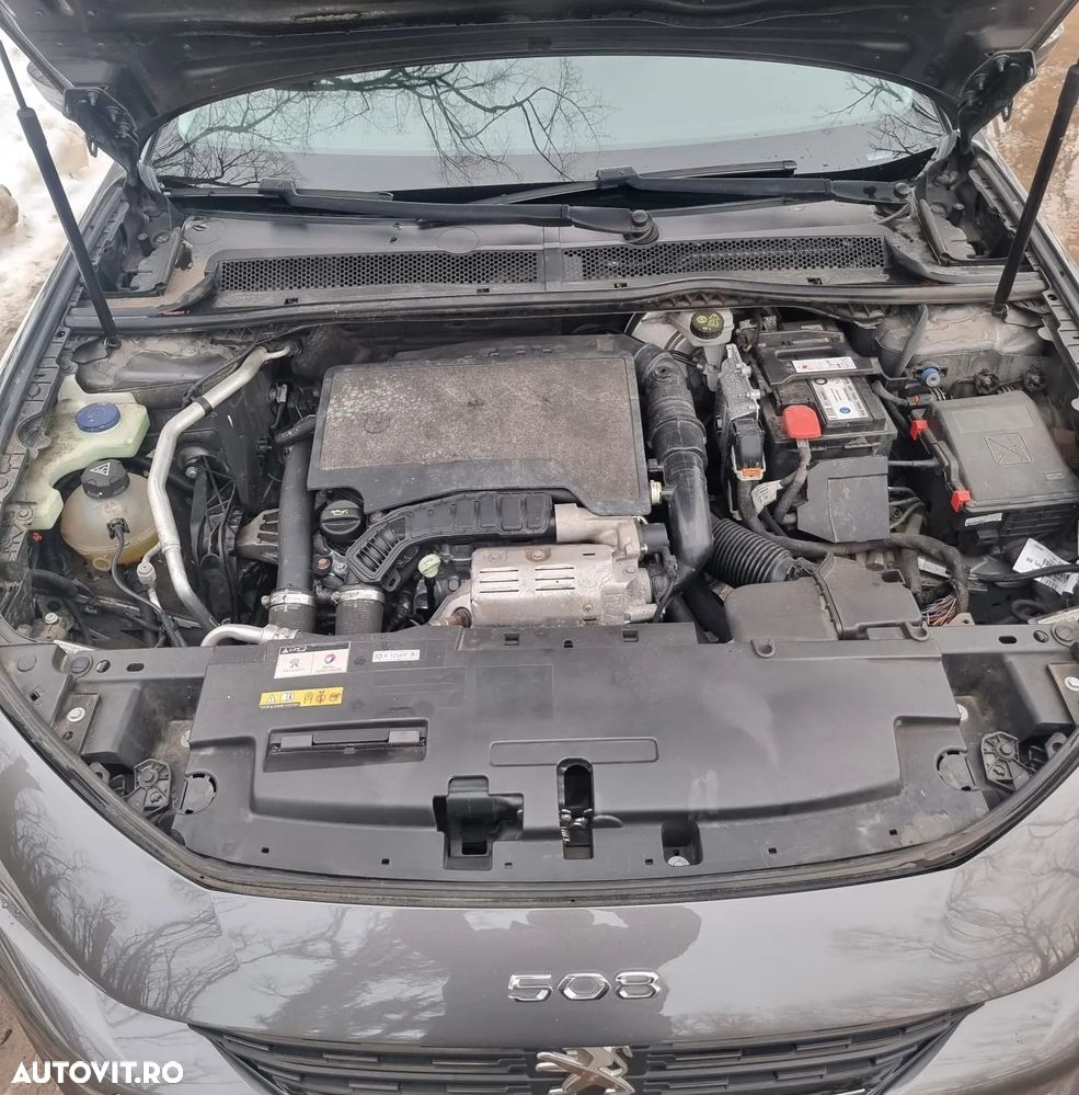 Peugeot 508 PureTech 130 EAT8 Allure Pack - 24