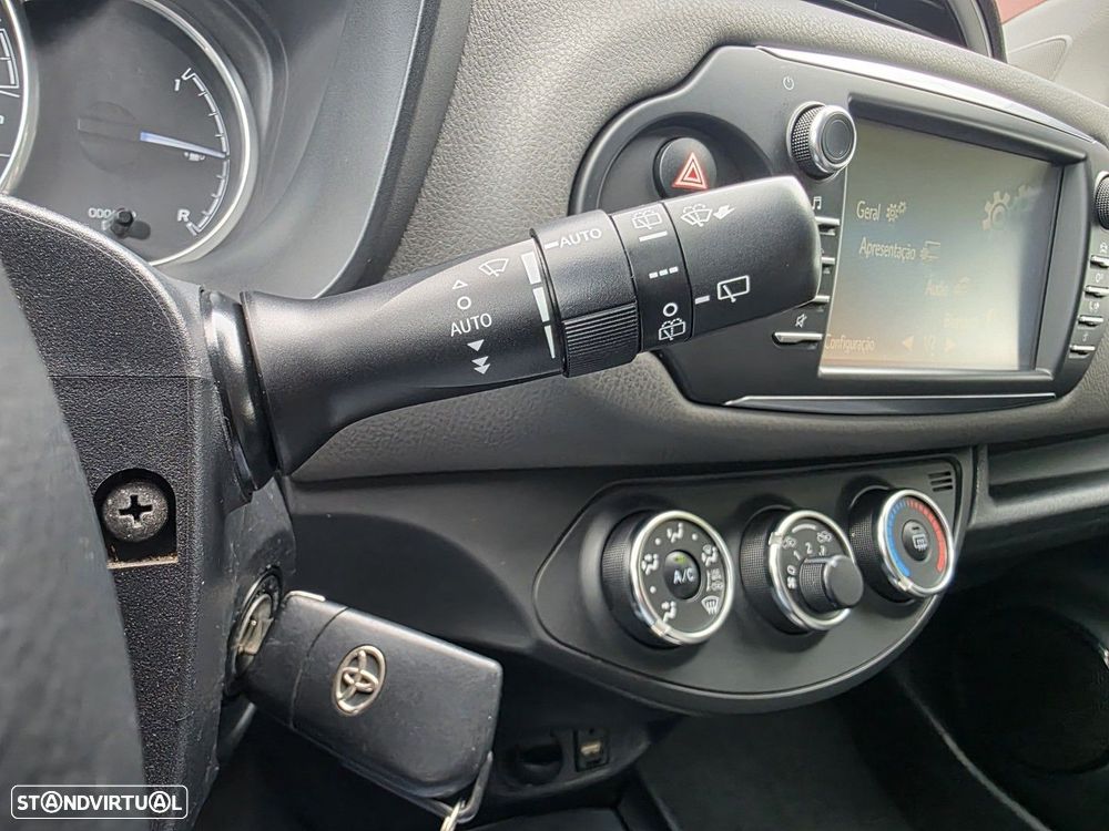 Toyota Yaris 1.0 VVT-i Comfort Plus - 20