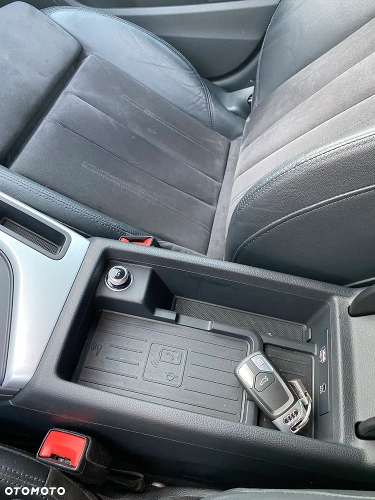 Audi A4 Allroad 2.0 TDI Quattro S tronic - 24