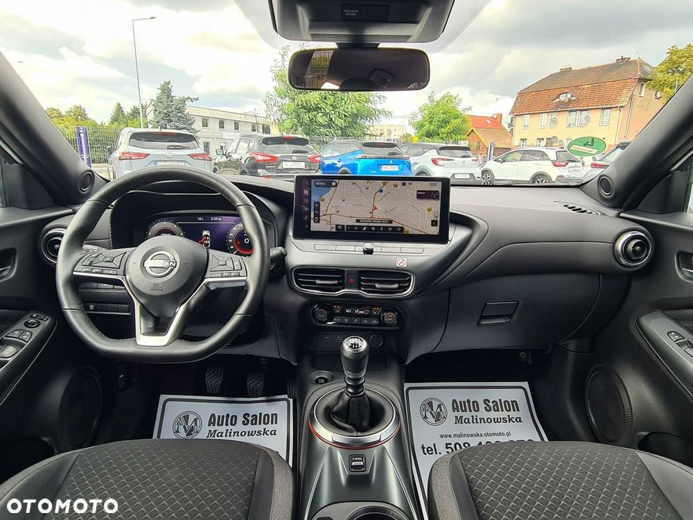 Nissan Juke 1.0 DIG-T N-Connecta - 12