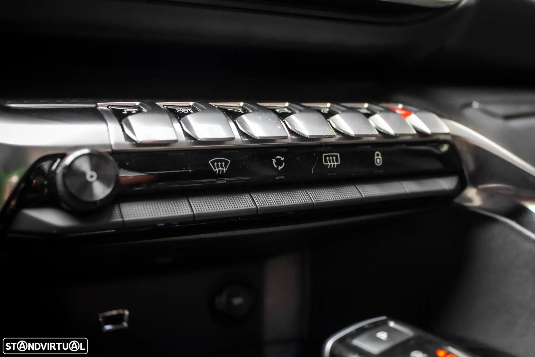 Peugeot 5008 PureTech 130 EAT6 Active - 24