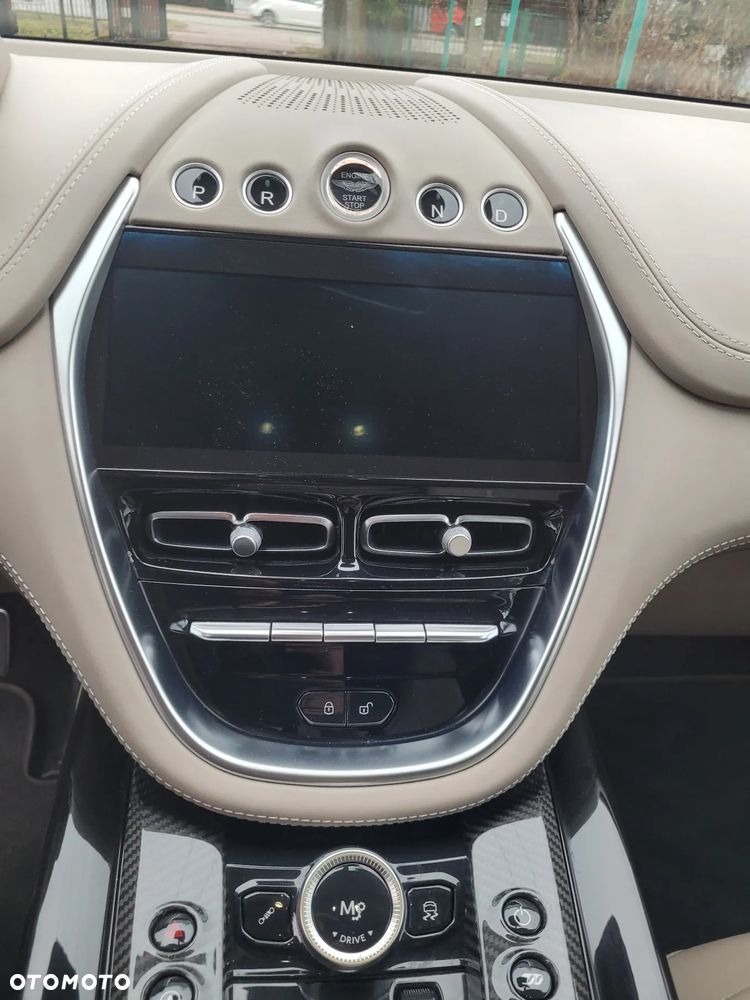 Aston Martin DBX707 - 14