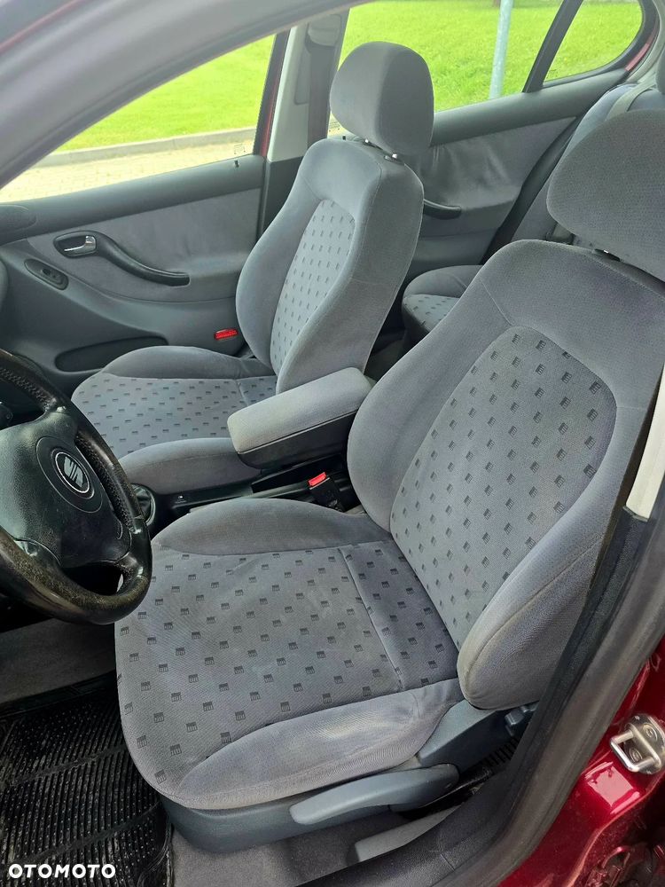 Seat Toledo 1.6 Stella - 8