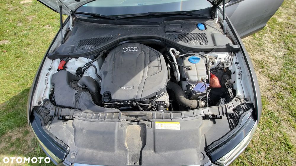 Audi A6 Avant - 16