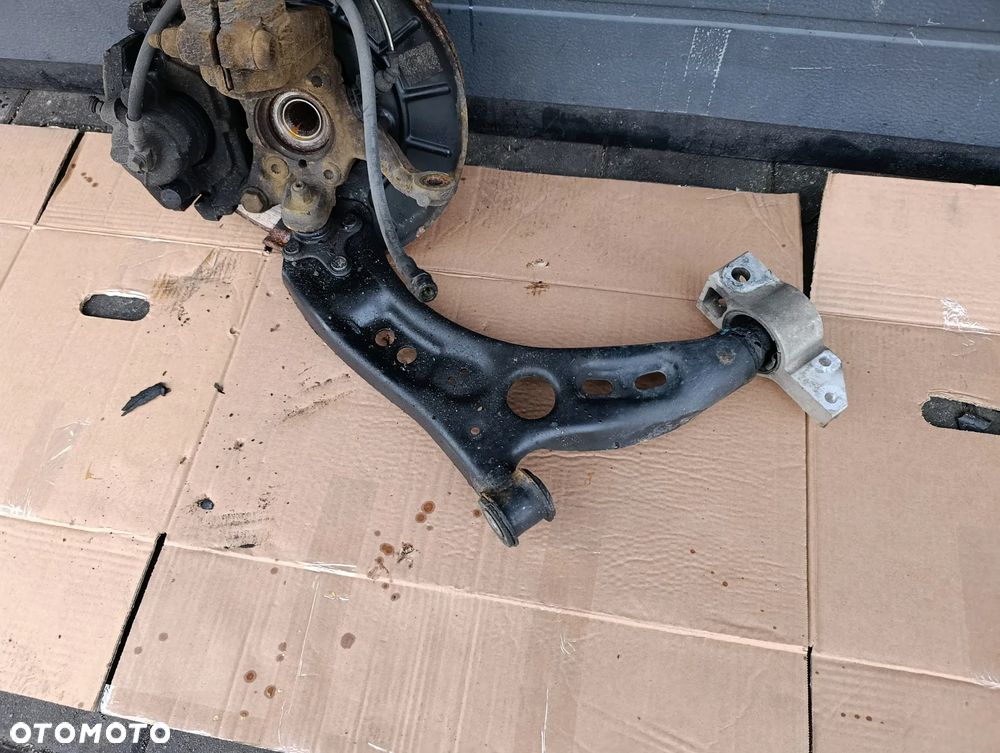VW TOURAN 1T 2.0 TDI ZWROTNICA PRAWA PRZÓD PRZEDNIA WAHACZ - 4