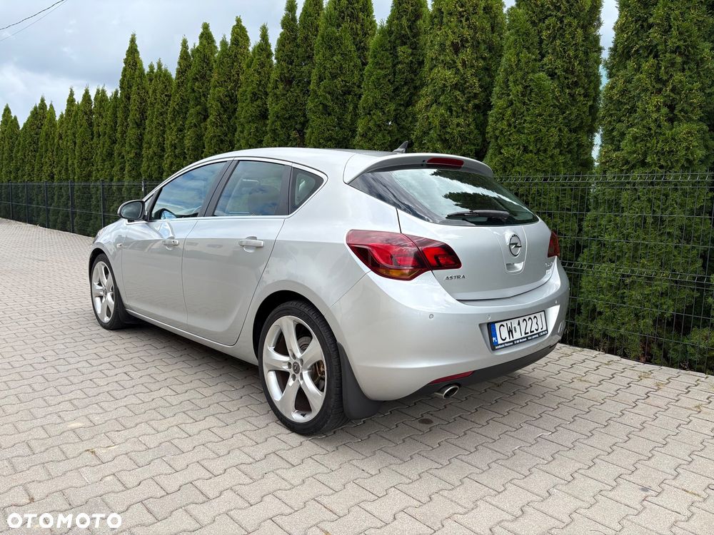 Opel Astra 1.6 T Sport - 5