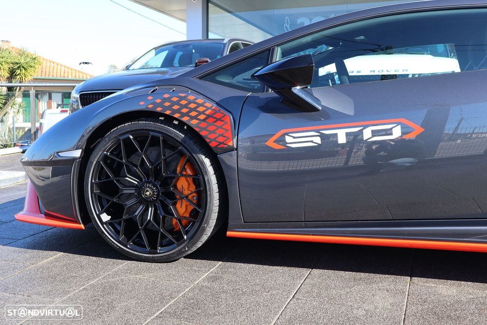 Lamborghini Huracán STO - 16