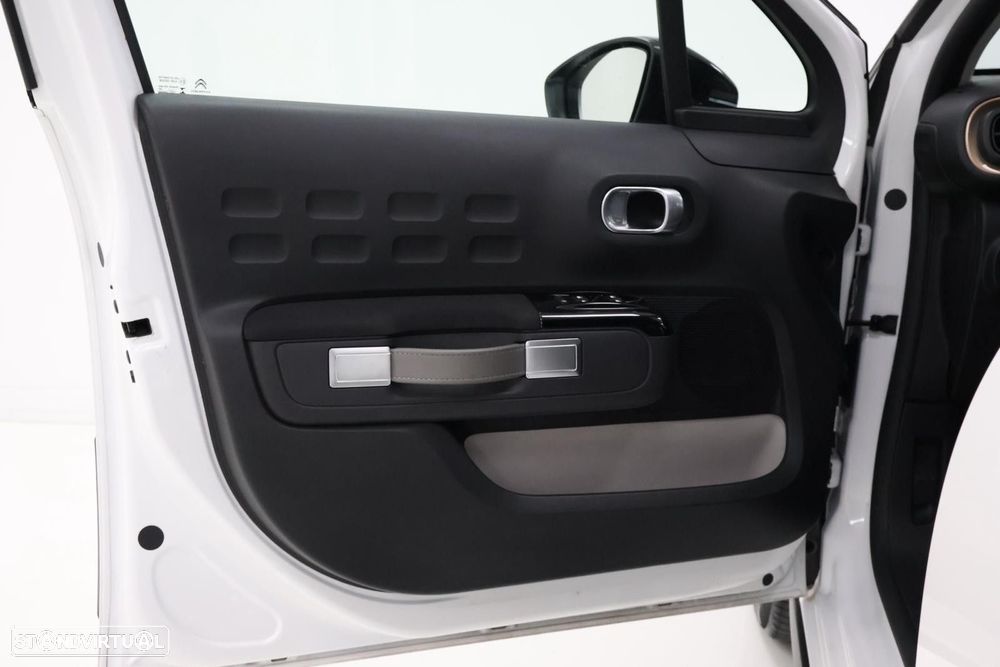 Citroën C3 1.2 PureTech C-Series - 11