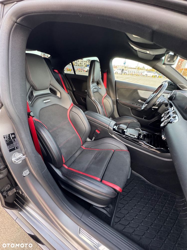 Mercedes-Benz CLA AMG 45 S 4-Matic+ 8G-DCT - 8