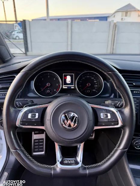 Volkswagen Golf GTD 2.0 TDI SCR DSG - 7