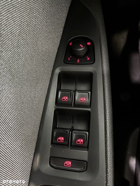 Seat Leon 1.6 TDI Style S&S - 28