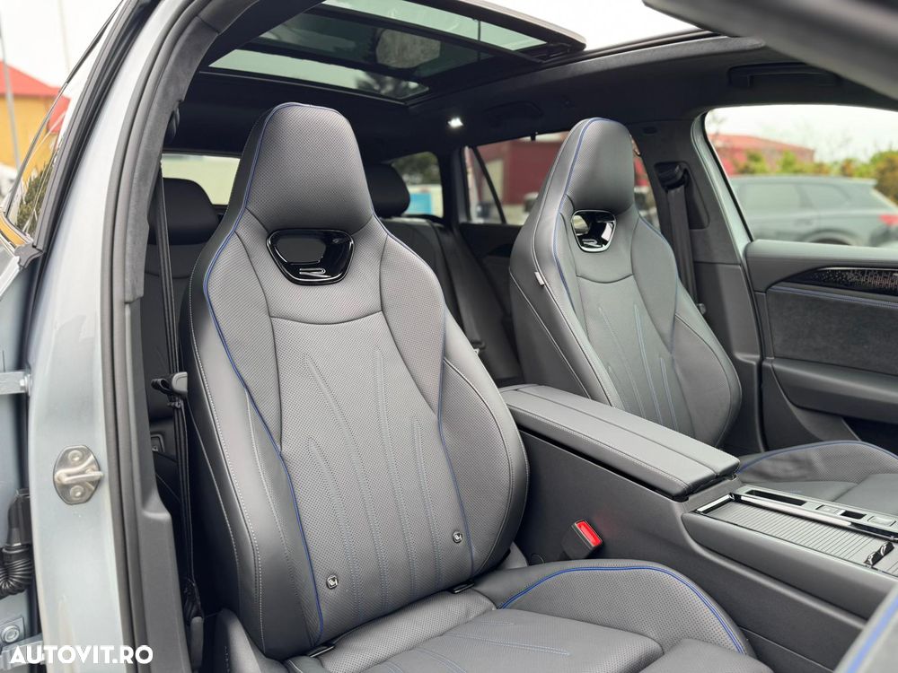 Volkswagen Passat 2.0 TDI 4Motion DSG R-Line - 10