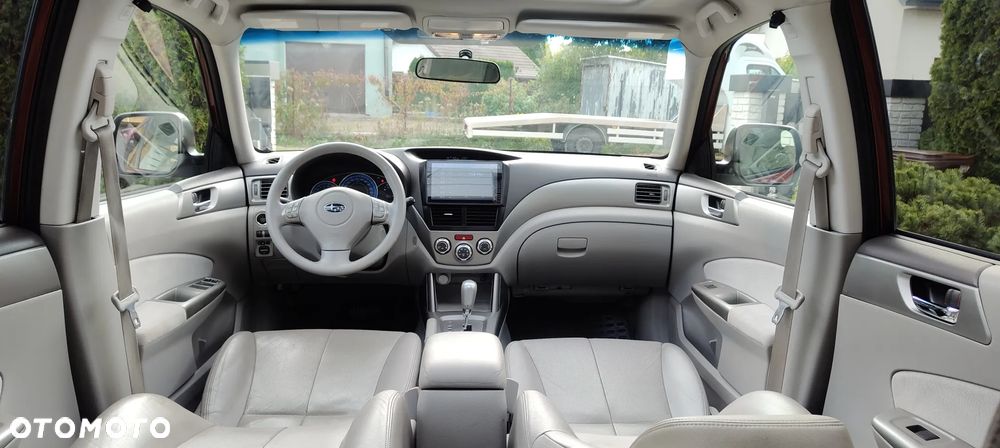 Subaru Forester 2.0X Automatik Exclusive - 24