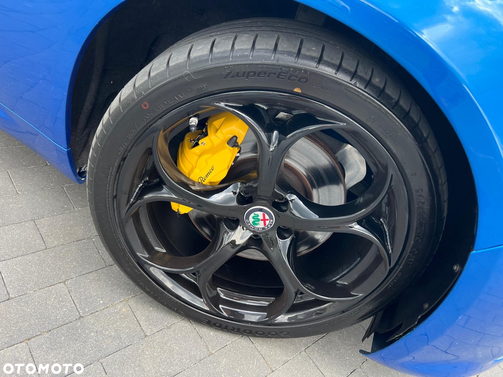 Alfa Romeo Giulia 2.0 Turbo 16V AT8 Veloce - 6