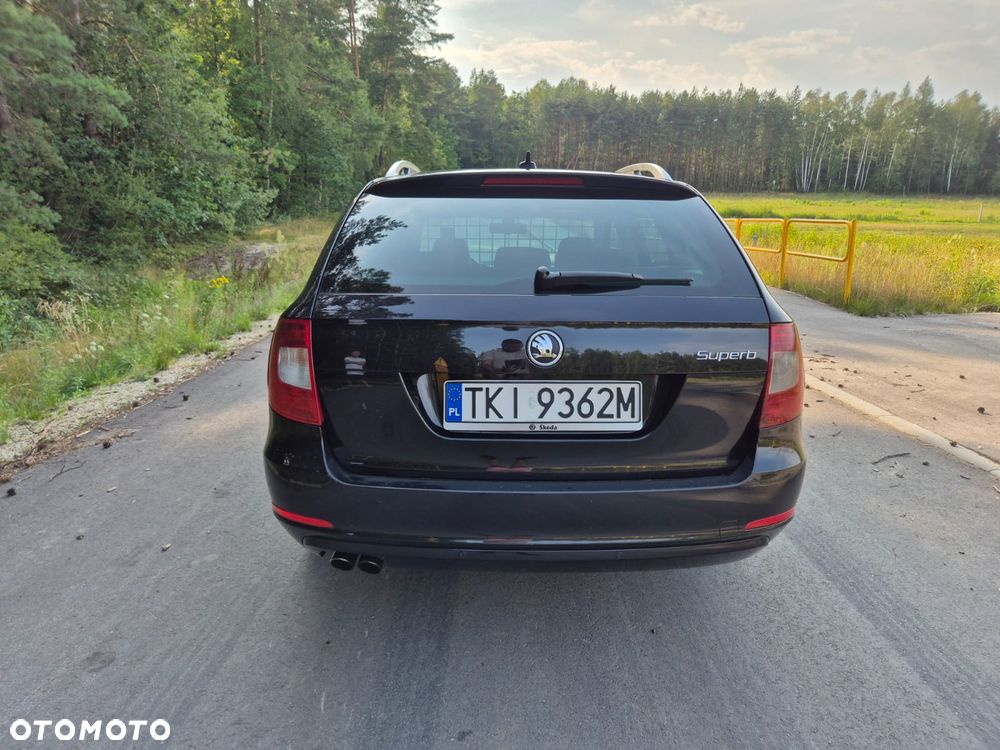 Skoda Superb 2.0 TDI Elegance DSG - 4