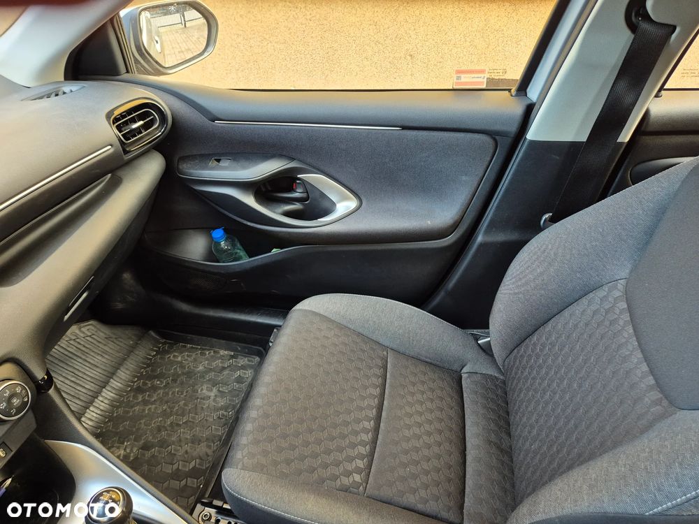 Toyota Yaris 1.5 Comfort - 9