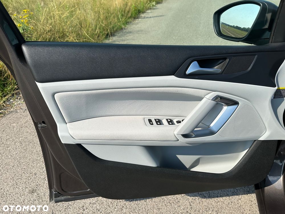 Peugeot 308 - 22