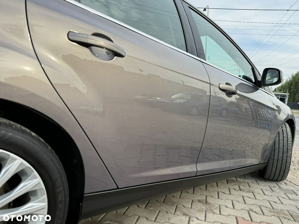 Ford Focus 1.0 EcoBoost STart-Stopp-System TITANIUM - 38