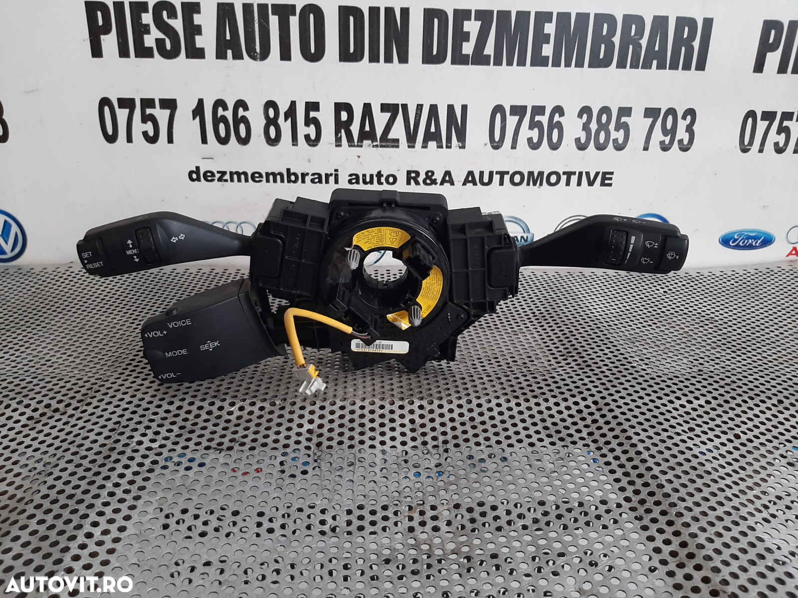 Ansamblu Banda Spira Spirala Volan Airbag SZL Maneta Semnalizare Stergatoare Ford Focus 2 C Max Cod 4M51-14A664-AB Dezmembrez Ford Focus 2 Facelift An 2008-2009-2010-2011 1.6 Tdci Euro 5 - 2