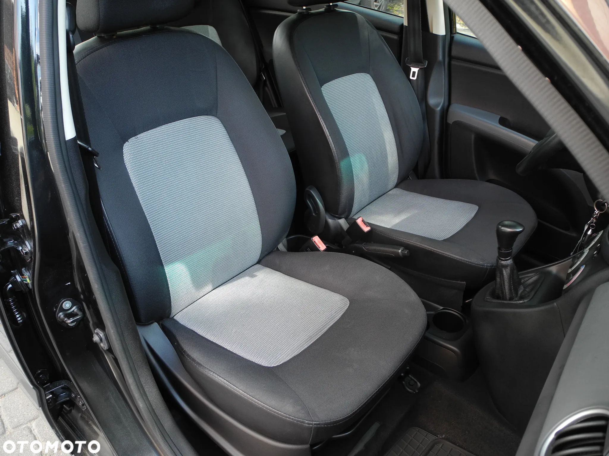 Hyundai i10 - 13