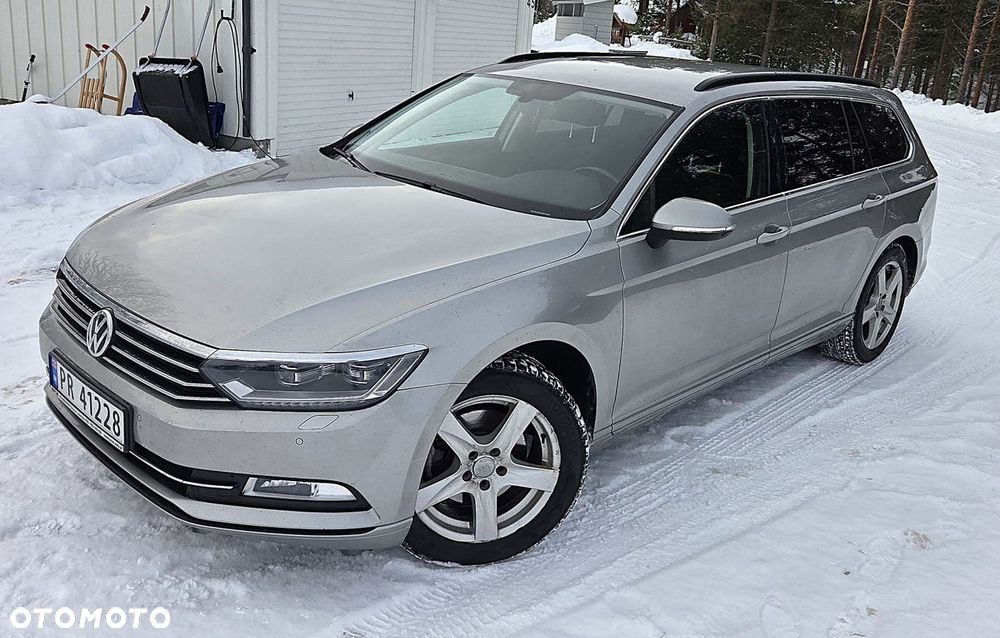 Volkswagen Passat - 10