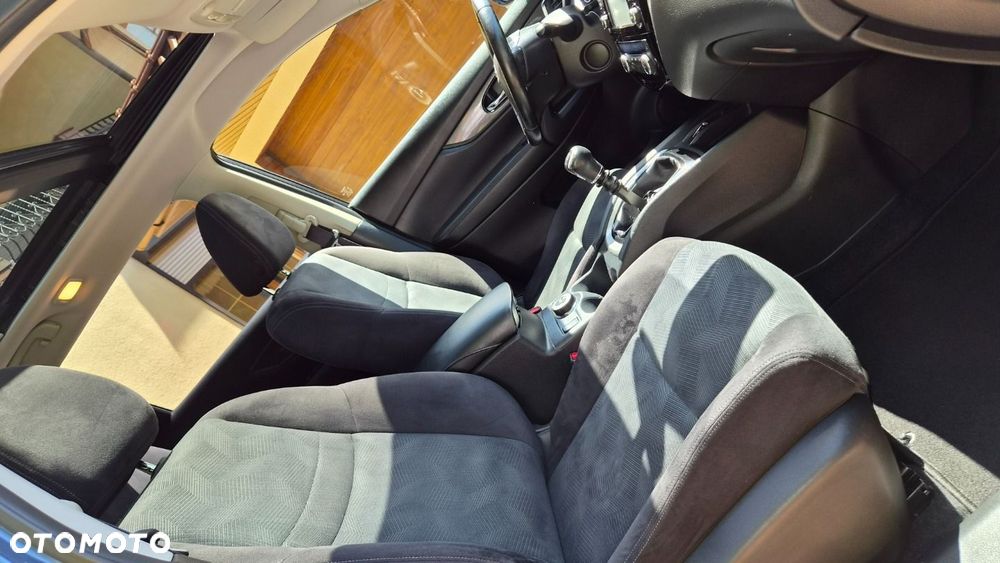 Nissan X-Trail - 26
