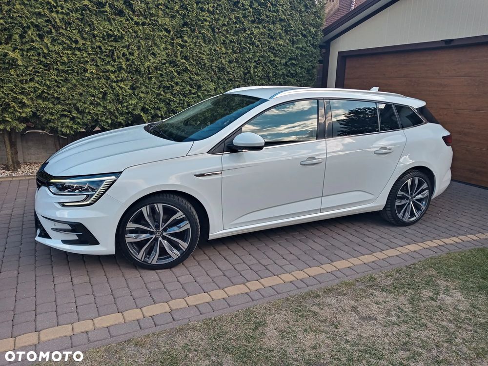 Renault Megane 1.5 Blue dCi Intens EDC - 2