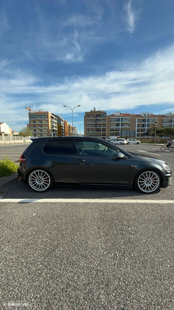 VW Golf GTI Performance BlueMotion DSG - 3