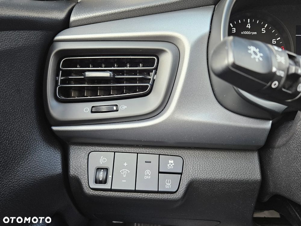 Kia Rio 1.2 M - 26