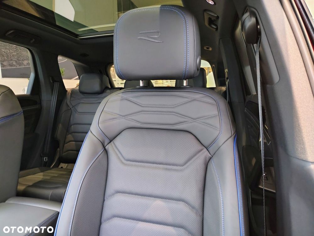 Volkswagen Touareg - 19