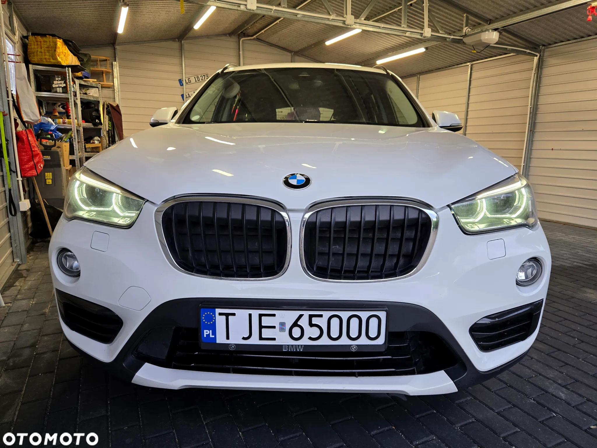BMW X1 xDrive20d Sport Line - 2