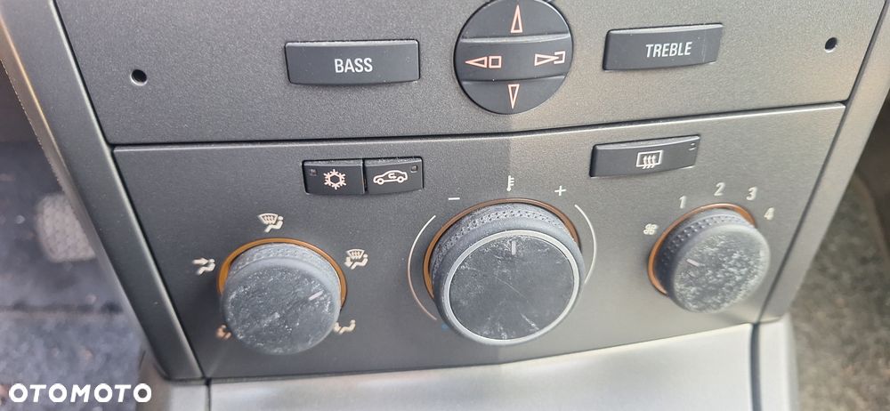 Opel Astra 1.4 Enjoy - 8