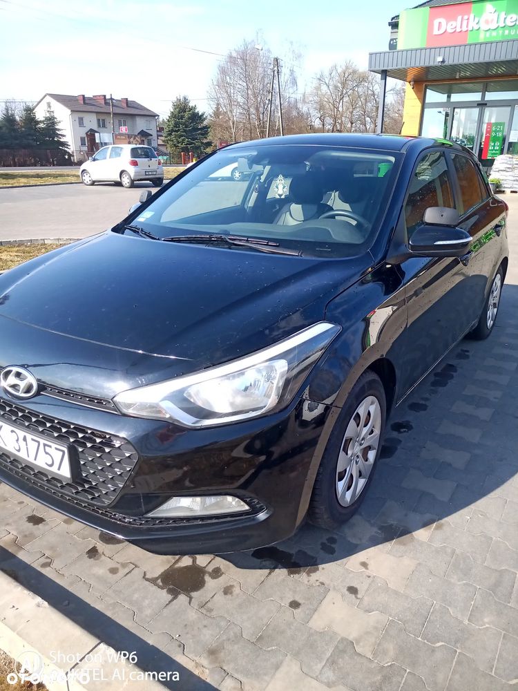 Hyundai i20 1.2 Trend - 8