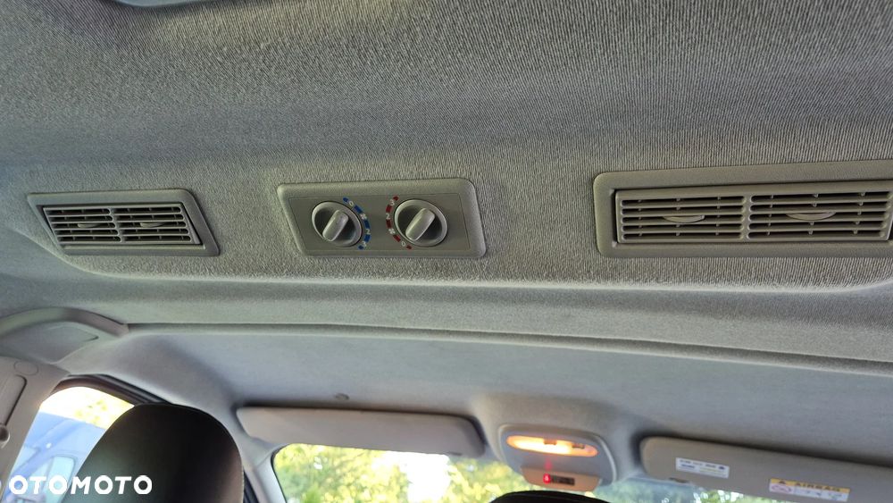 Opel Vivaro L2H1 2,9t Elegance Business - 14