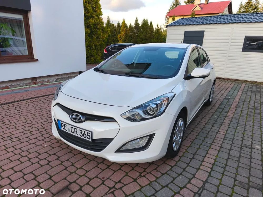 Hyundai i30 1.4 Trend - 3