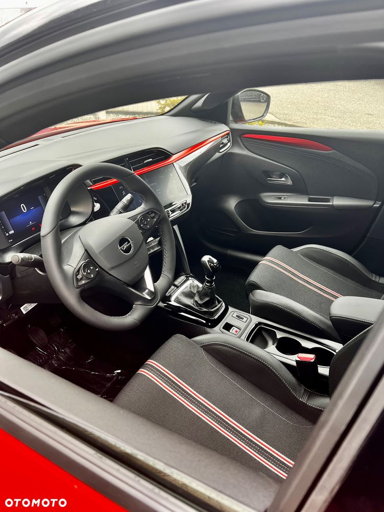 Opel Corsa 1.2 T Yes S&S - 13