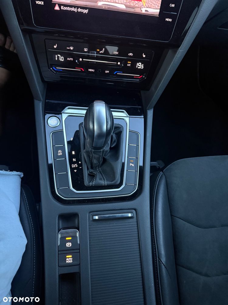 Volkswagen Arteon 2.0 TDI R-Line DSG - 20