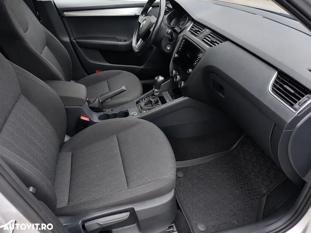 Skoda Octavia - 7