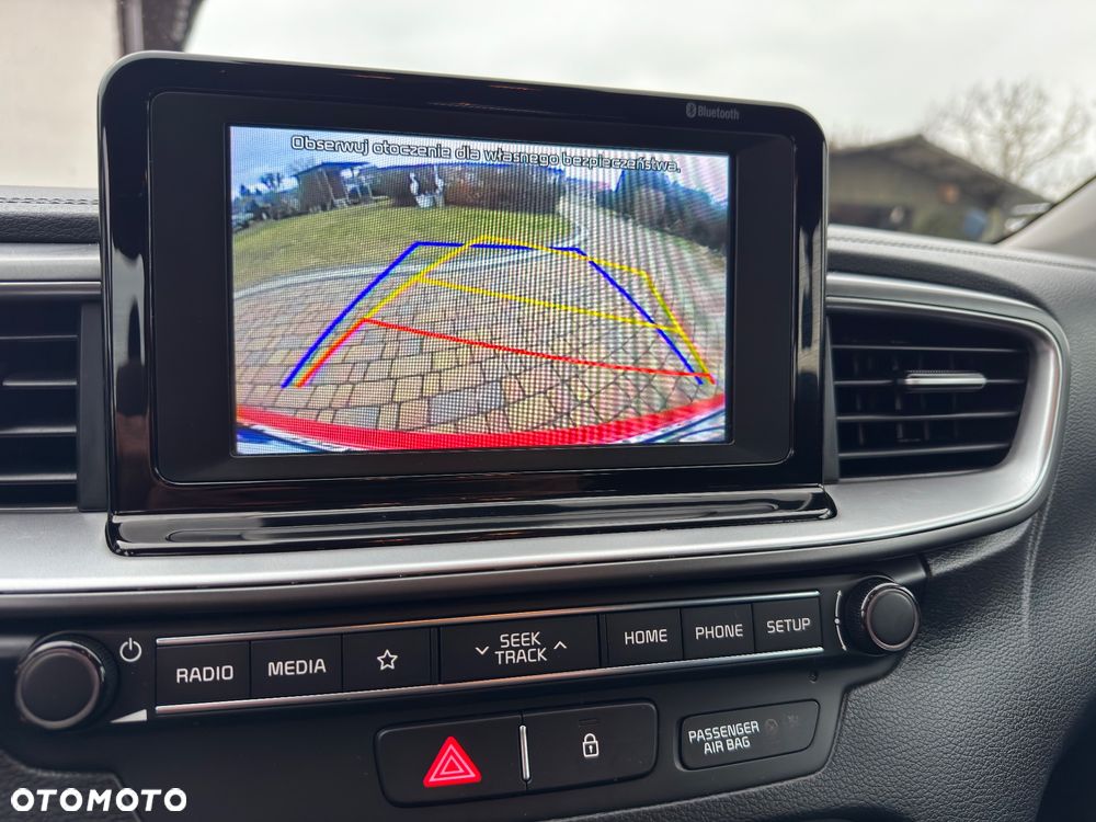 Kia Ceed - 35