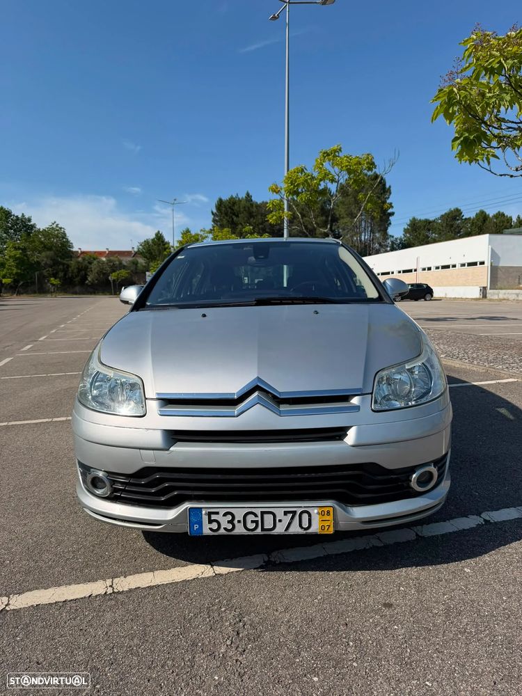 Citroën C4 1.6 HDi 110 VTR Pack - 3